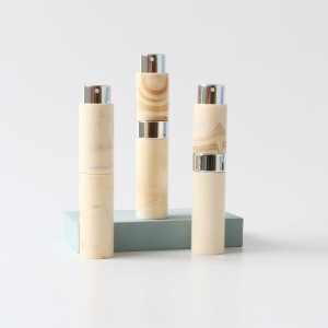 Hot sale mini perfume atomizer 10ml fine mist CLEANING LIQUID TONER SCENT ALCOHOL MAKEUP REMOVER spray bottle refillable