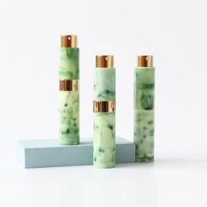 Hot sale mini perfume atomizer 10ml fine mist CLEANING LIQUID TONER SCENT ALCOHOL MAKEUP REMOVER spray bottle refillable