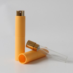 Bottiglia di profumo di profumo di imballaggio cosmetico vuoto all'ingrosso con atomizzatore ricaricabile
