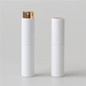 pocket size white and black parfume atomizer bottle matte surface TONER SCENT ALCOHOL MAKEUP REMOVER HAIR SPRAY