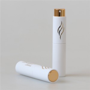 Atomizzatore da viaggio in plastica da 10 ml OEM/ODM ricaricabile